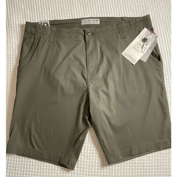 PROJEK RAW Mens Size 40 - 9 in. Twill Shorts in Dark Sage - Picture 1 of 5